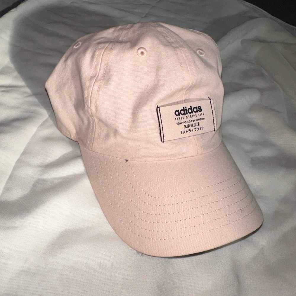 Adidas hat - Picture 2 of 6